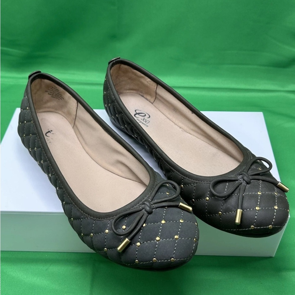 Easy Spirit e360 Flats Shoes Esgabi Model Gold Beaded Green Flat Shoes Size  7W
